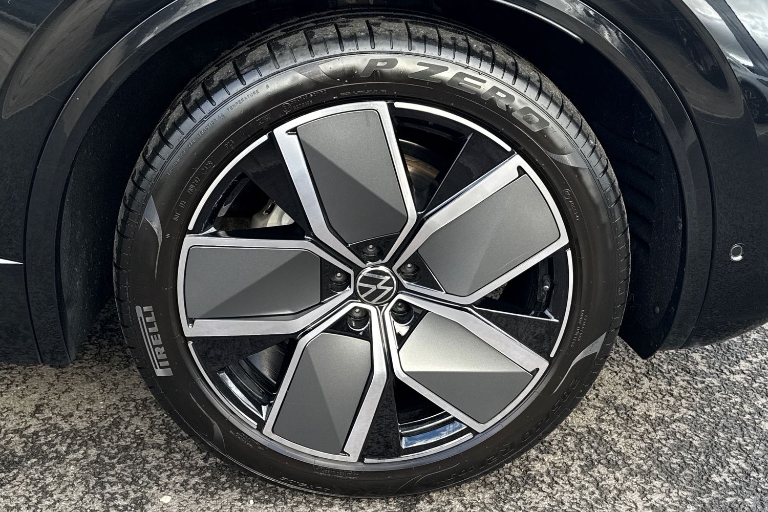 Used Volkswagen Touareg 2025 for sale - 77473178: Photo 12