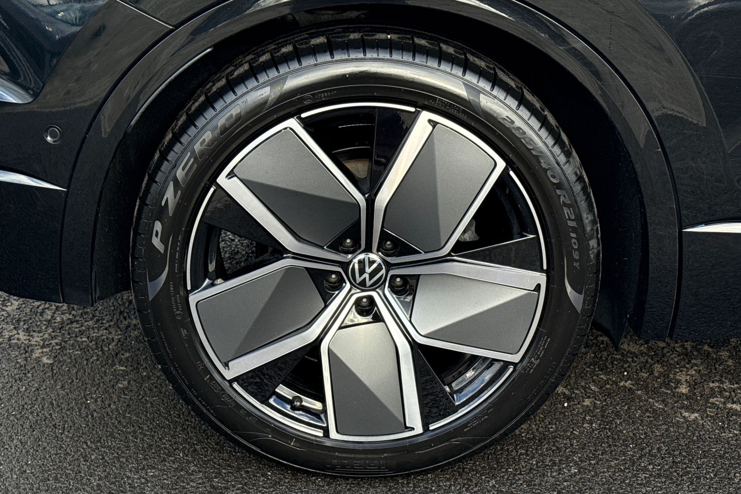 Used Volkswagen Touareg 2025 for sale - 77473178: Photo 13