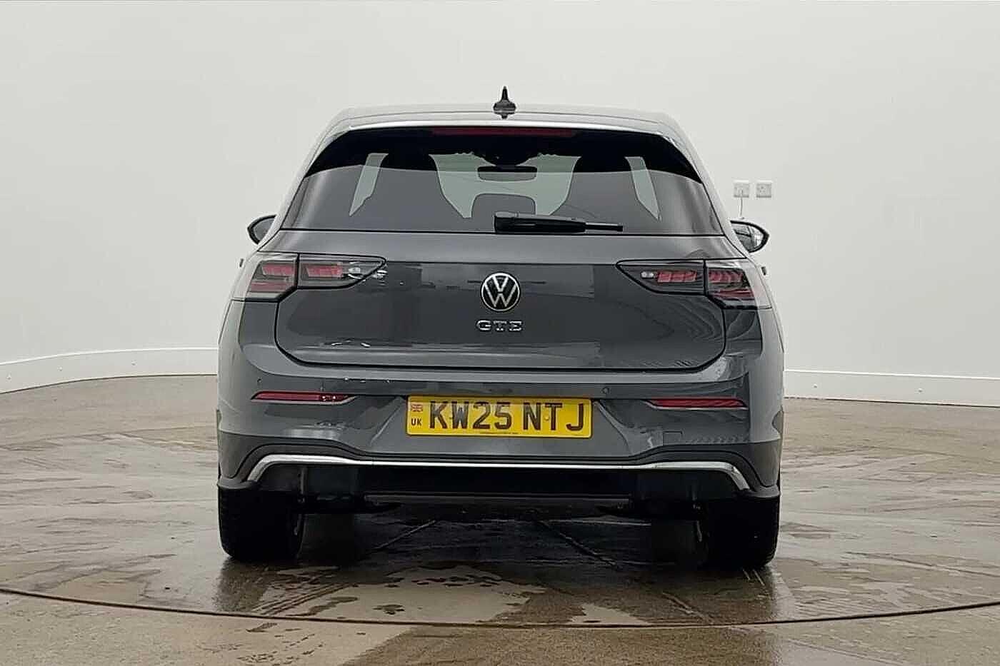 Used Volkswagen Golf 2025 for sale - 77138927: Photo 8