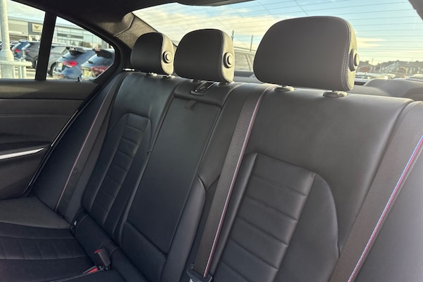Used BMW 3 Series 2021 for sale - 76186006: Photo 19