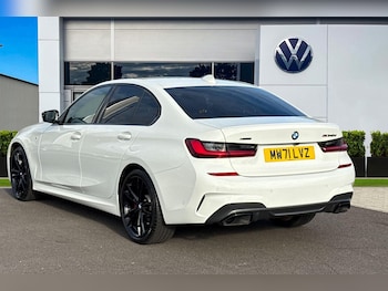 Used BMW 3 Series 2021 for sale - 76186006: Photo