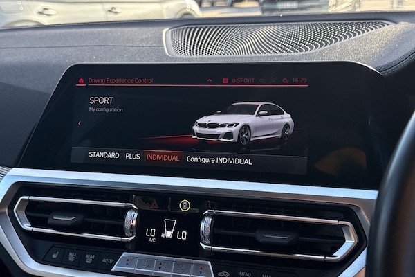 Used BMW 3 Series 2021 for sale - 76186006: Photo 48