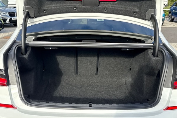 Used BMW 3 Series 2021 for sale - 76186006: Photo 7