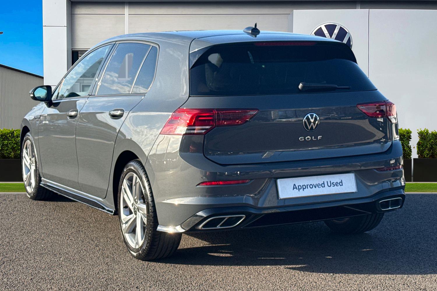 Used Volkswagen Golf 2023 for sale - 76509070: Photo 2