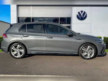 Used Volkswagen Golf 2023 for sale - 76509070: Photo