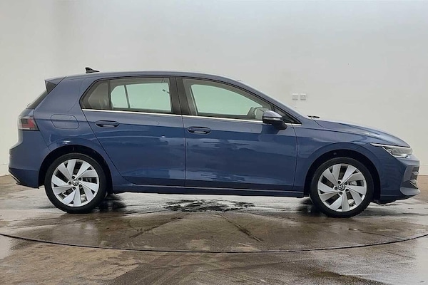 Used Volkswagen Golf 2025 for sale - 76330518: Photo 4