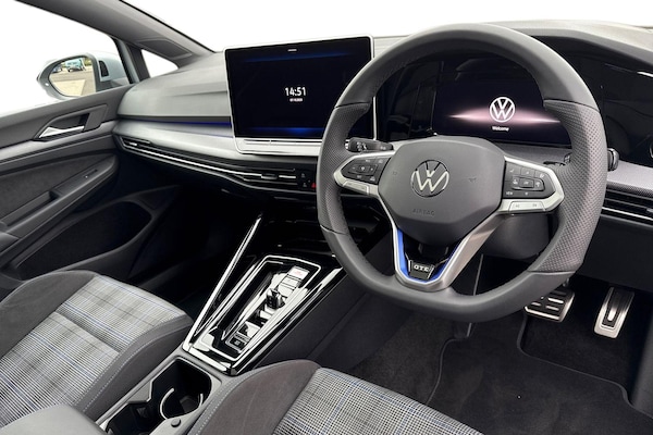Used Volkswagen Golf 2025 for sale - 76143744: Photo 14