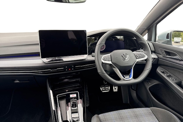 Used Volkswagen Golf 2025 for sale - 76143744: Photo 18
