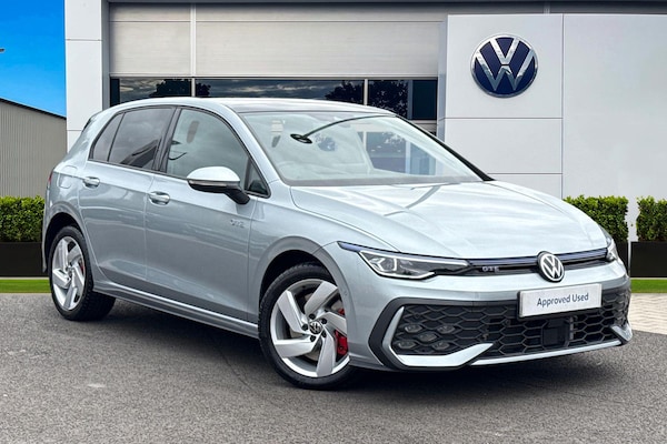 Used Volkswagen Golf 2025 for sale - 76143744: Photo 1