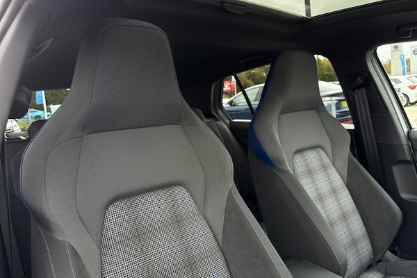 Used Volkswagen Golf 2025 for sale - 76143744: Photo 24
