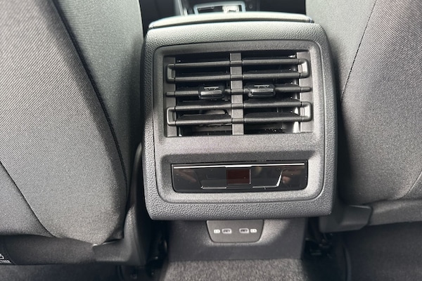 Used Volkswagen Golf 2025 for sale - 76143744: Photo 31