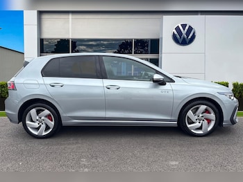 Used Volkswagen Golf 2025 for sale - 76143744: Photo 3