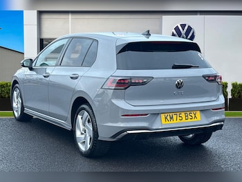 Used Volkswagen Golf 2025 for sale - 77382561: Photo