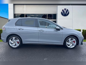 Used Volkswagen Golf 2025 for sale - 77382561: Photo