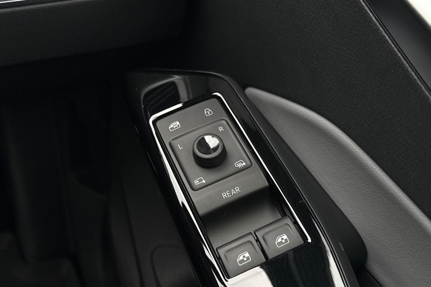 Used Volkswagen ID.3 2023 for sale - 77649275: Photo 17