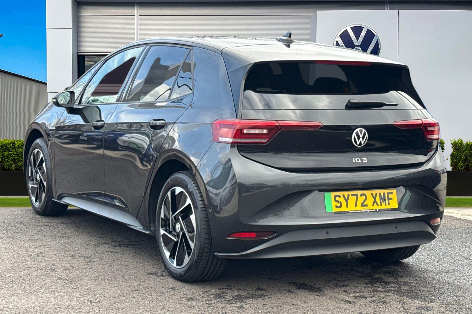 Used Volkswagen ID.3 2023 for sale - 77649275: Photo 2