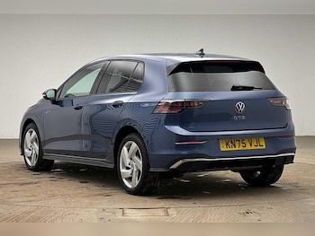Used Volkswagen Golf 2025 for sale - 79082595: Photo