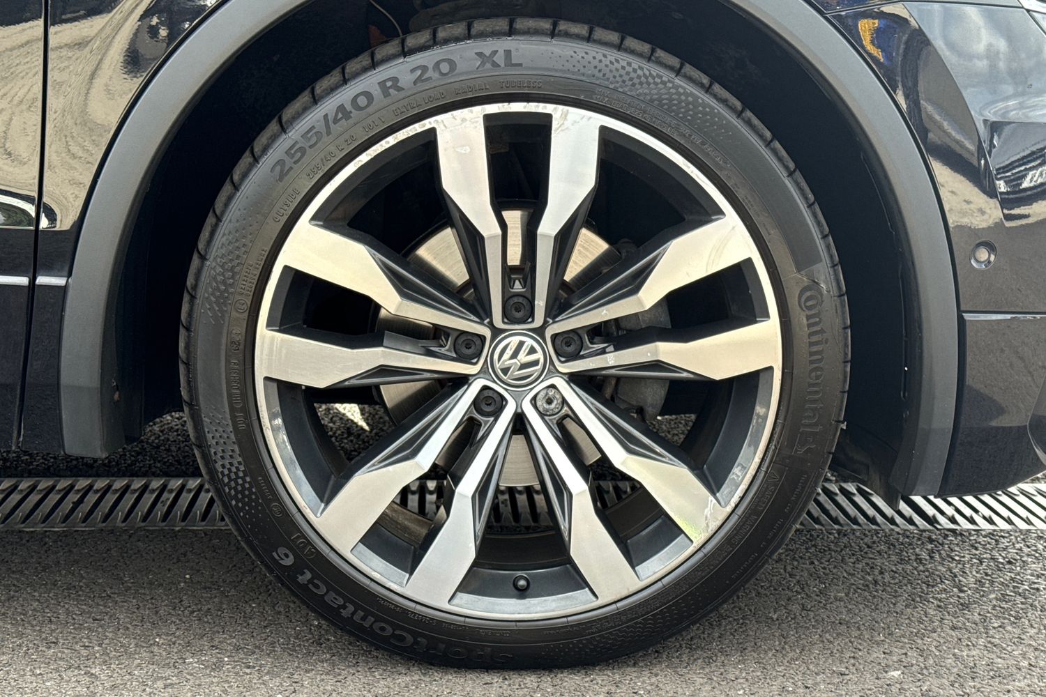 Used Volkswagen Tiguan 2019 for sale - 76119871: Photo 11