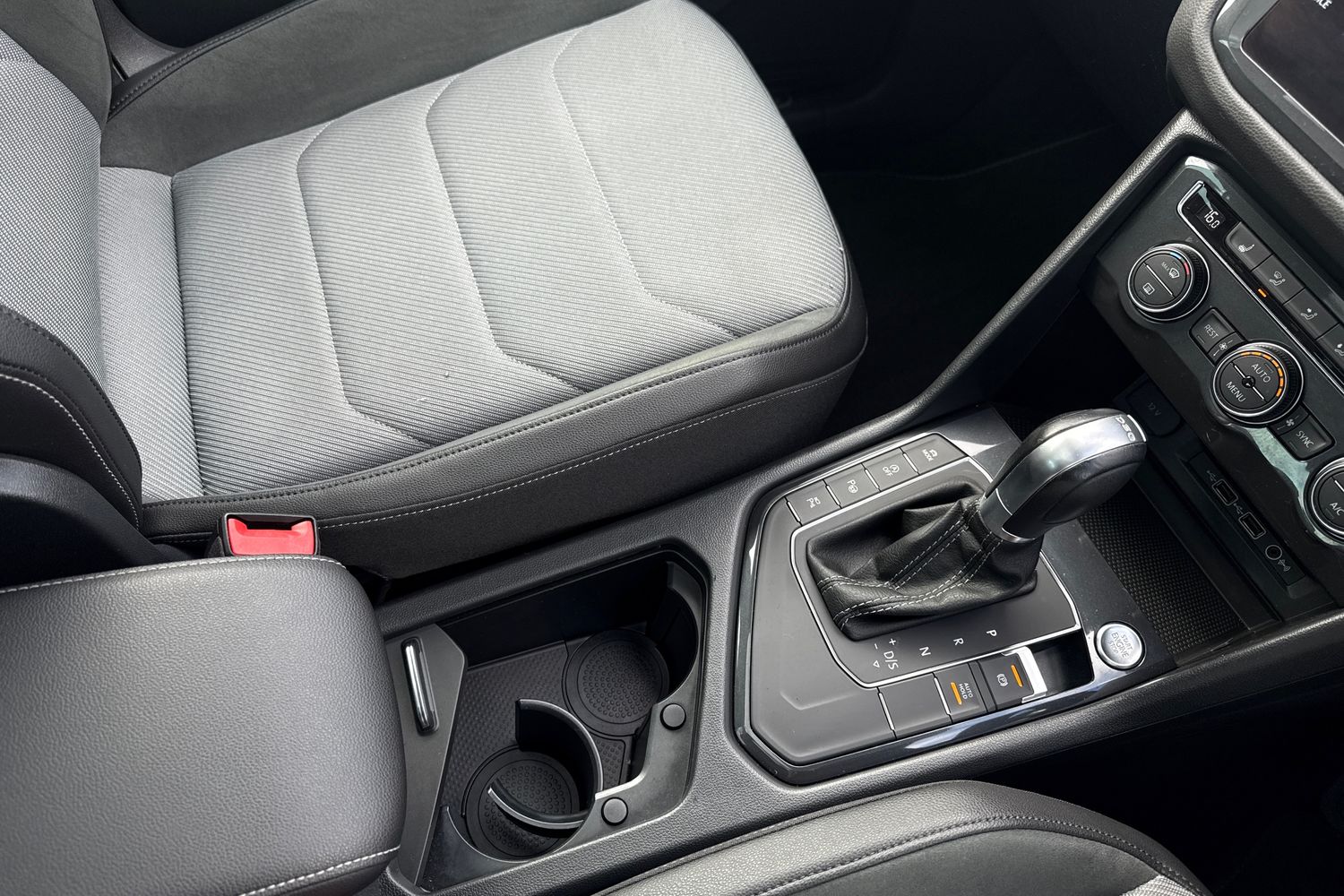 Used Volkswagen Tiguan 2019 for sale - 76119871: Photo 23