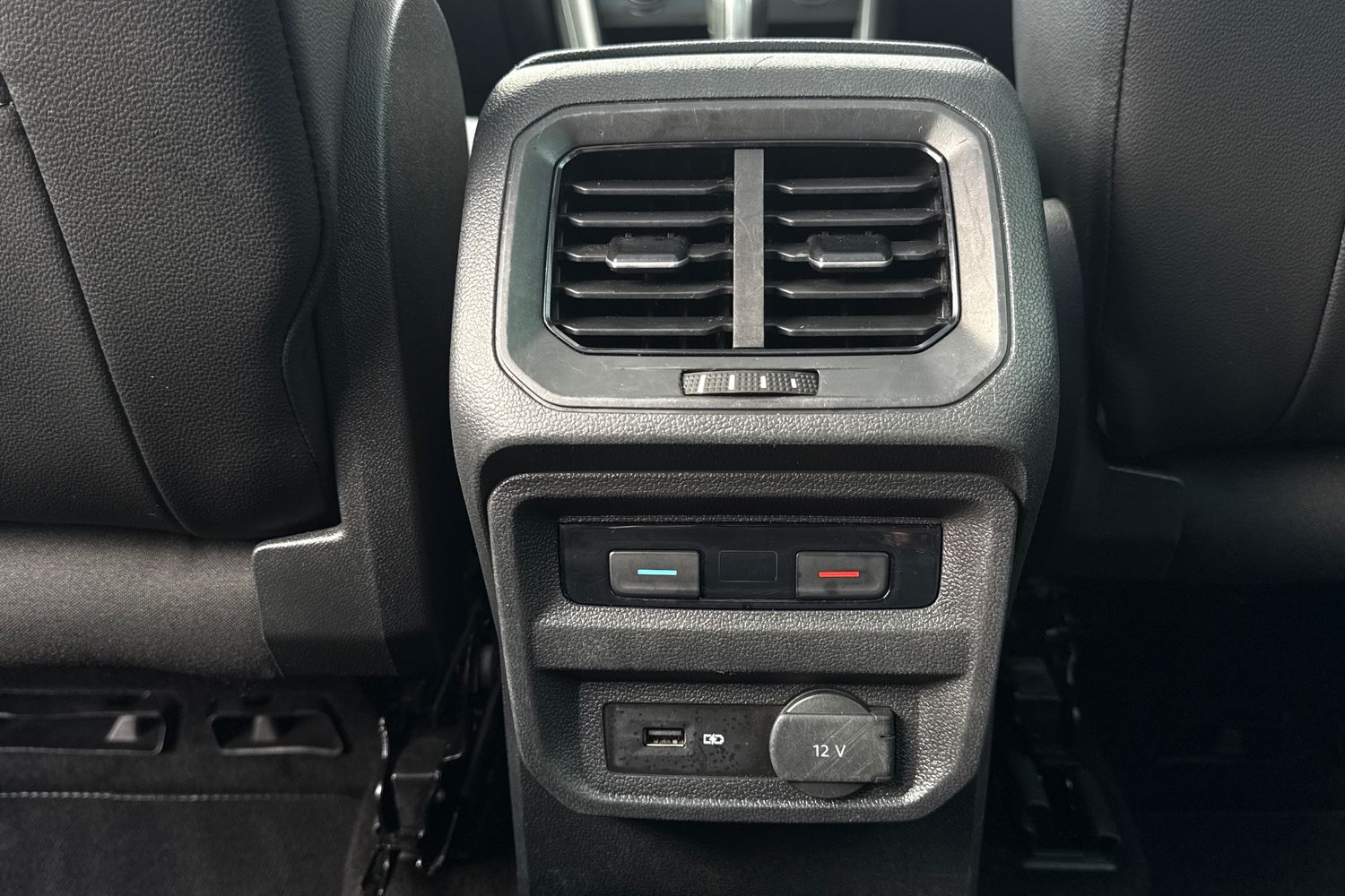 Used Volkswagen Tiguan 2019 for sale - 76119871: Photo 32