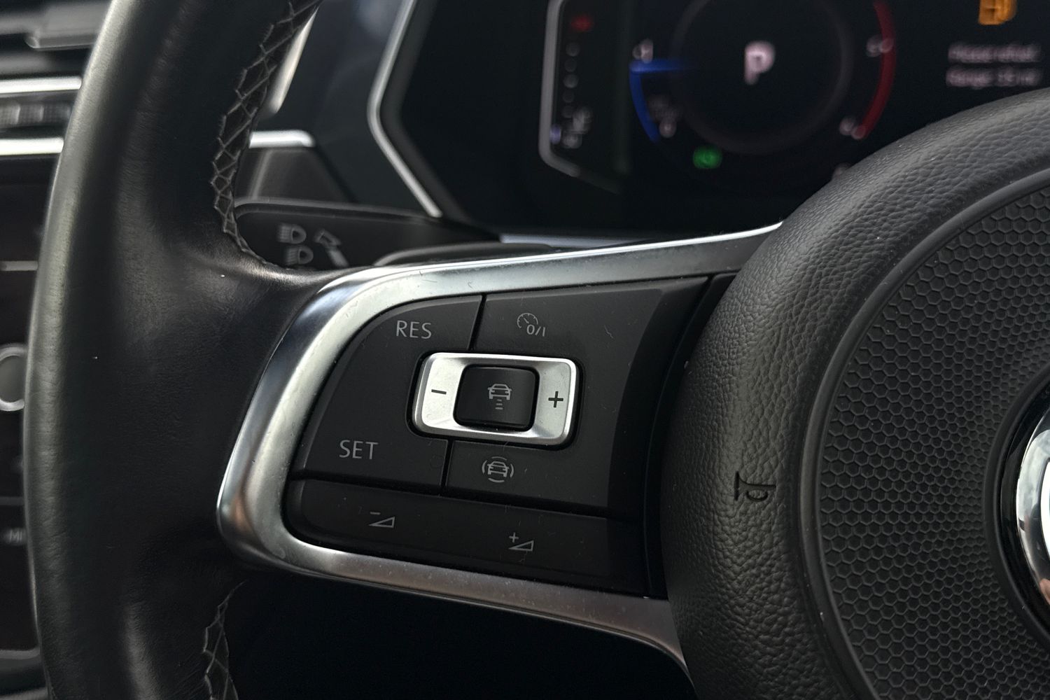 Used Volkswagen Tiguan 2019 for sale - 76119871: Photo 38