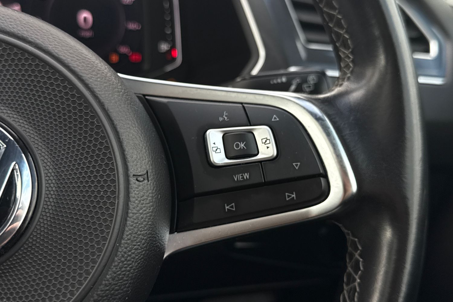 Used Volkswagen Tiguan 2019 for sale - 76119871: Photo 39