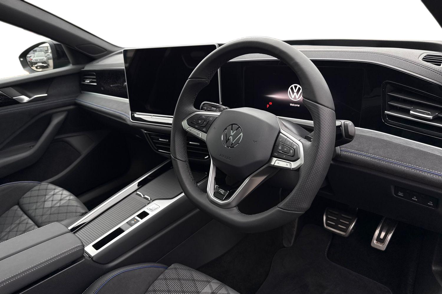 Used Volkswagen Passat 2025 for sale - 77666262: Photo 14