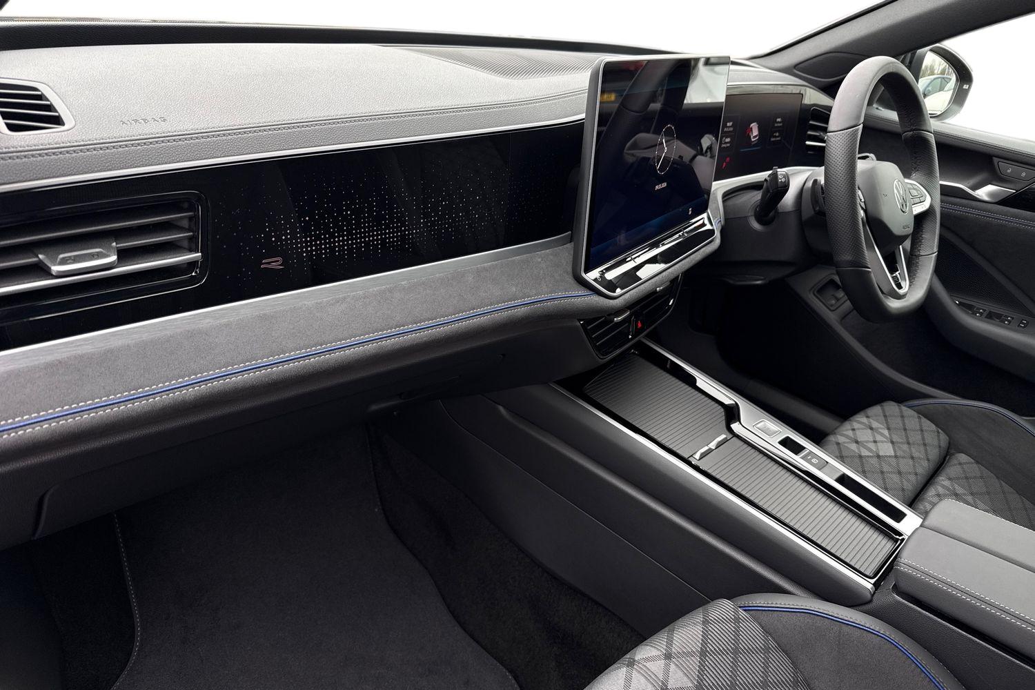 Used Volkswagen Passat 2025 for sale - 77666262: Photo 15