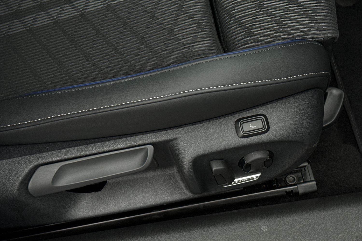 Used Volkswagen Passat 2025 for sale - 77666262: Photo 35