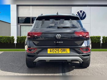 Used Volkswagen T-Roc 2025 for sale - 75489515: Photo