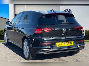 Used Volkswagen Golf 2024 for sale - 78466658: Photo
