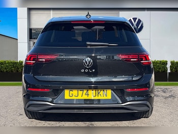 Used Volkswagen Golf 2024 for sale - 78466658: Photo