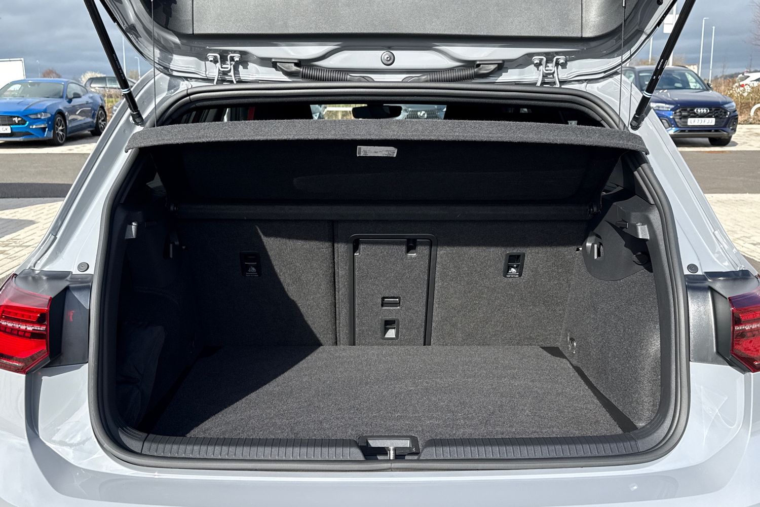 Used Volkswagen Golf 2023 for sale - 77719211: Photo 9