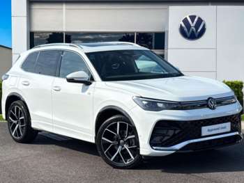 2024 - 1.5 eTSI (150ps) R-Line DSG **DRIVER ASSIST PACK + PAN ROOF** 5-Door