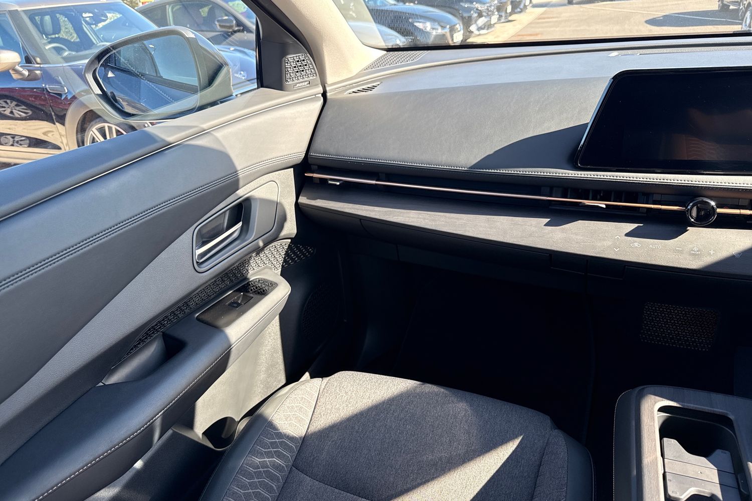 Used Nissan ARIYA 2023 for sale - 78154950: Photo 19