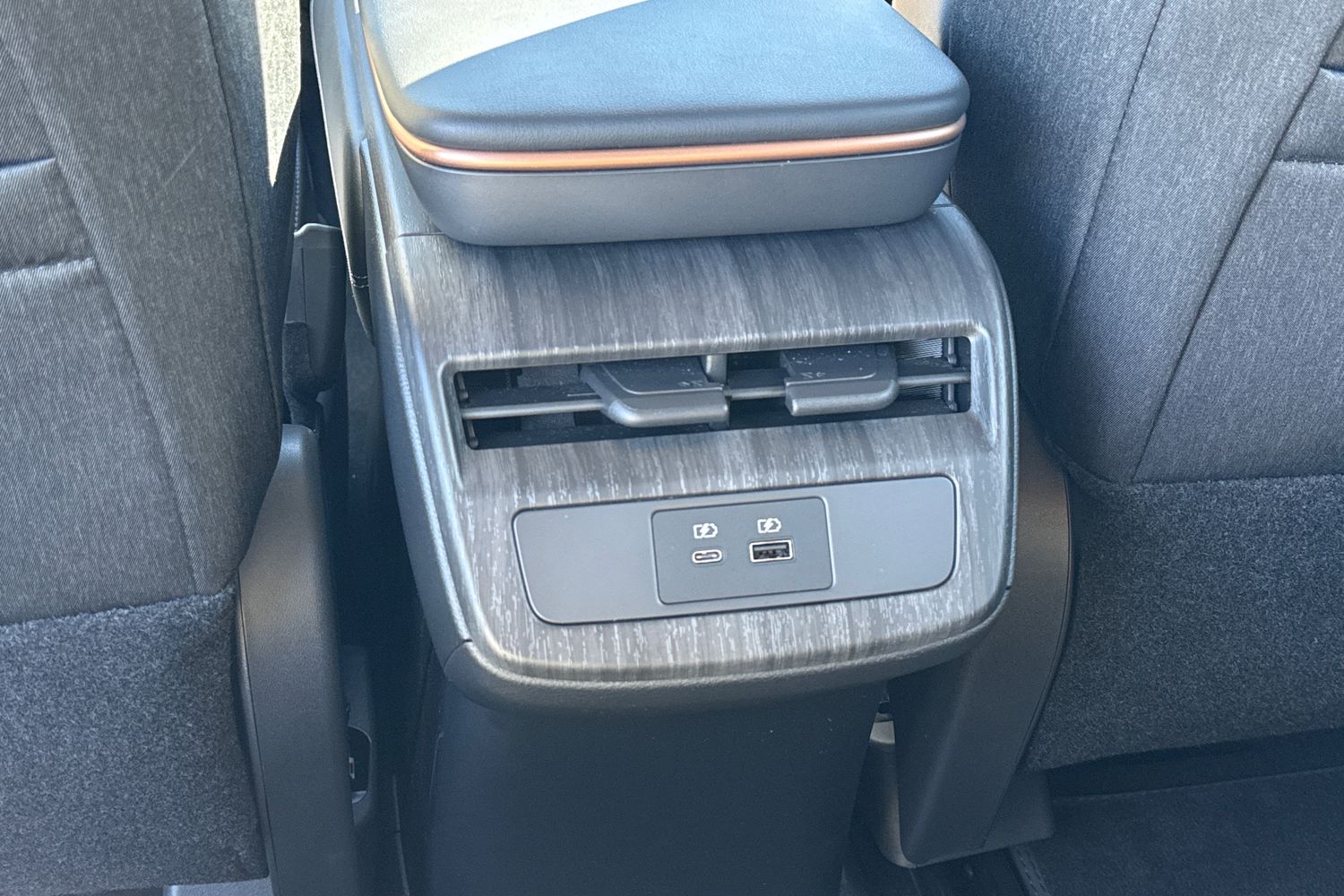 Used Nissan ARIYA 2023 for sale - 78154950: Photo 31