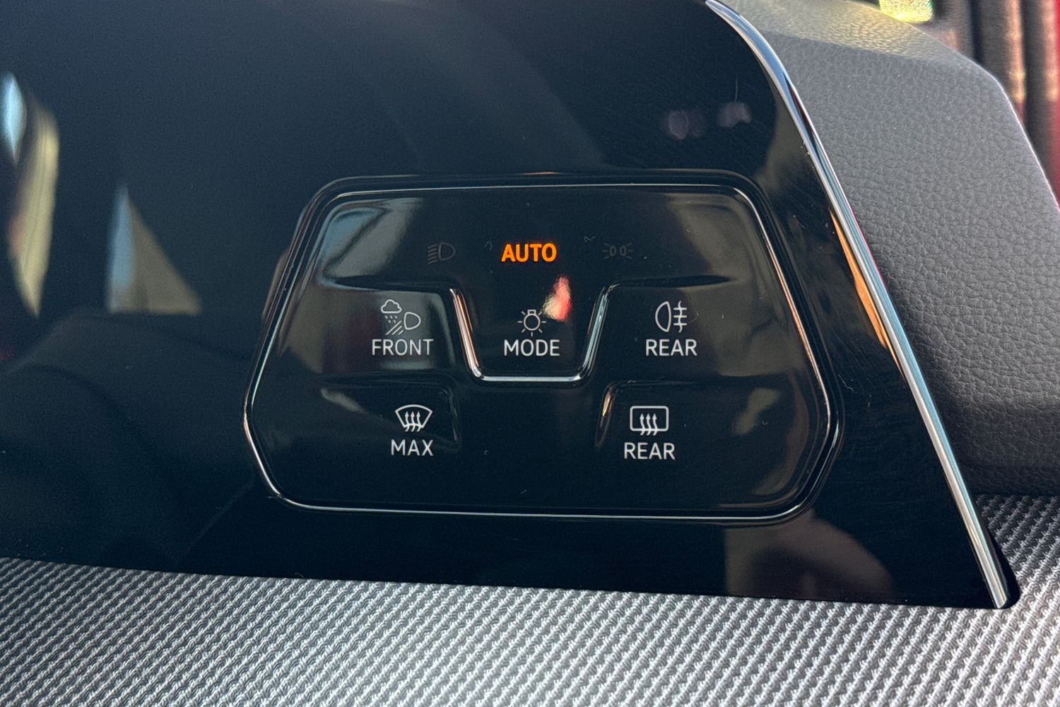 Used Volkswagen Golf 2025 for sale - 77051506: Photo 41