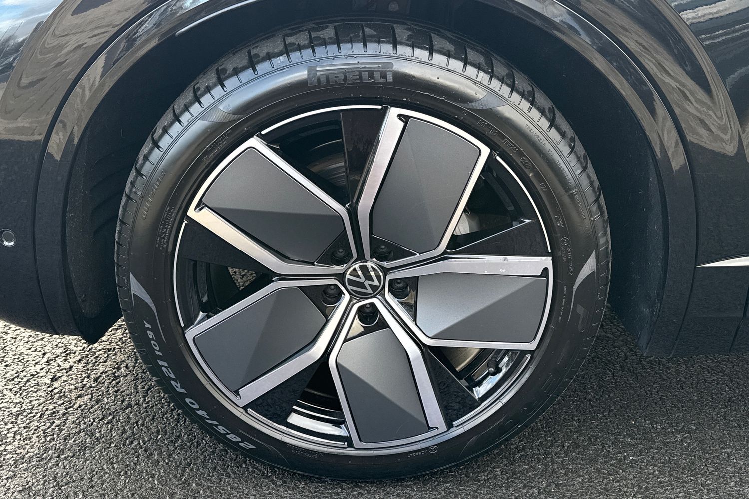 Used Volkswagen Touareg 2025 for sale - 77443869: Photo 11