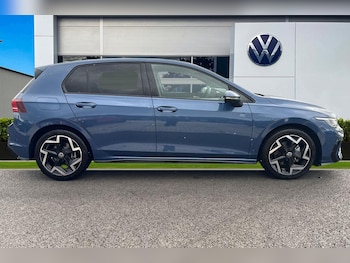 Used Volkswagen Golf 2025 for sale - 75407724: Photo