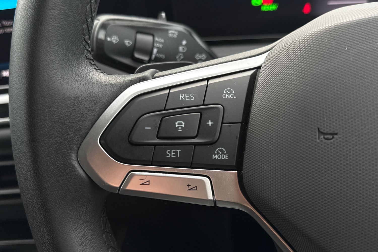 Used Volkswagen Tiguan 2025 for sale - 77172680: Photo 35