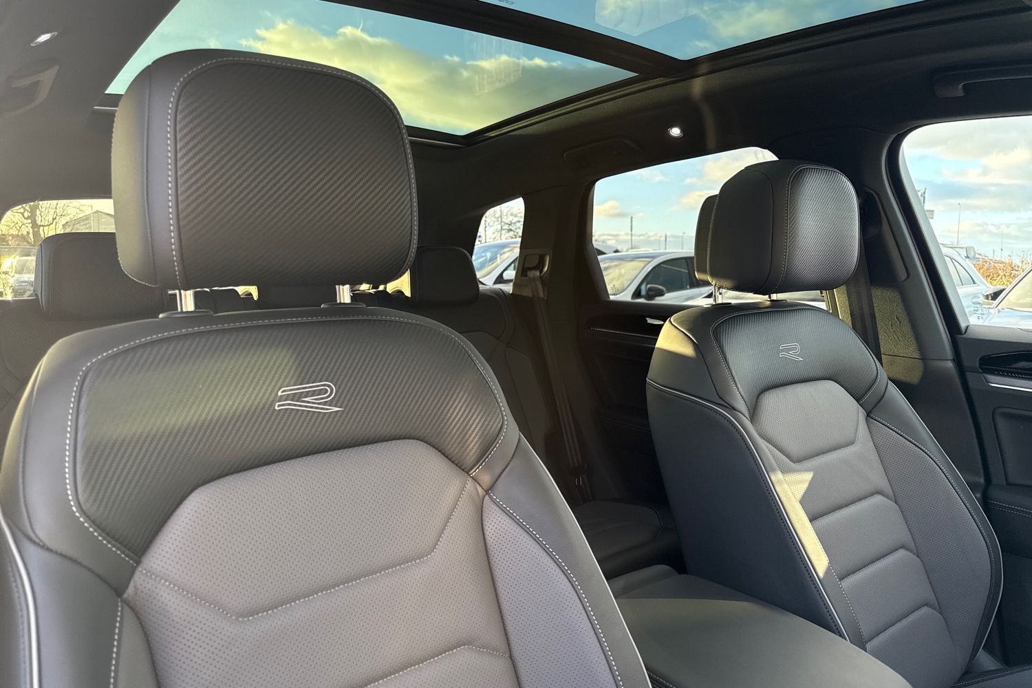 Used Volkswagen Touareg 2025 for sale - 77093532: Photo 20