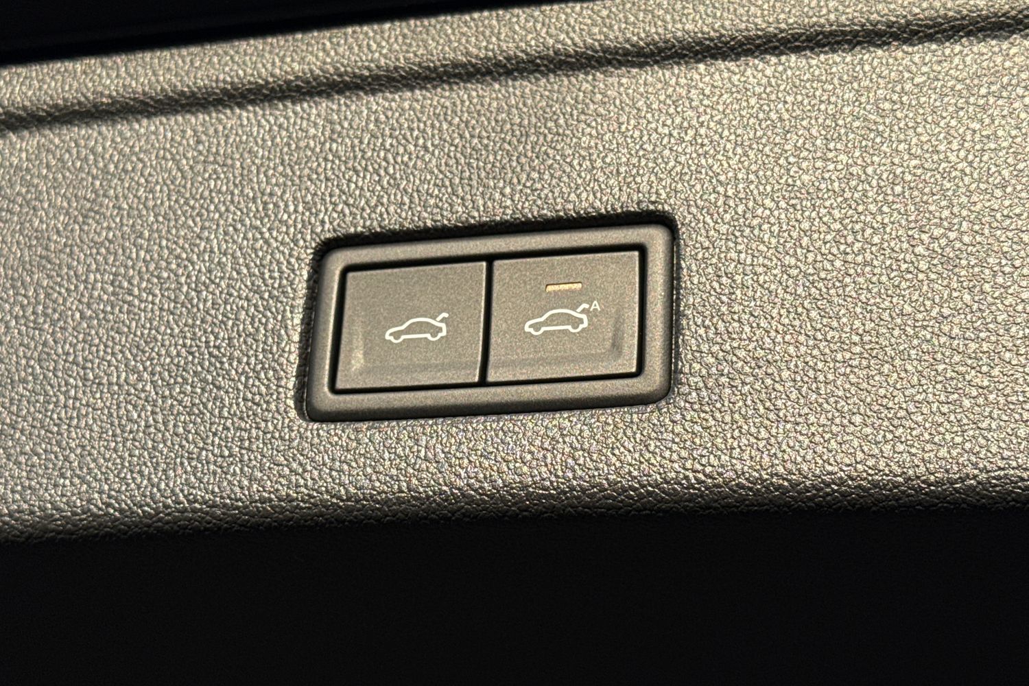 Used Volkswagen Touareg 2025 for sale - 77093532: Photo 26