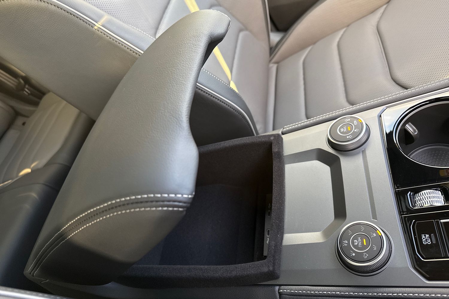 Used Volkswagen Touareg 2025 for sale - 77093532: Photo 41