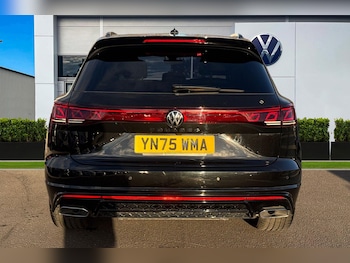 Used Volkswagen Touareg 2025 for sale - 77093532: Photo