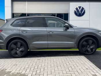 Used Volkswagen Touareg 2024 for sale - 75271334: Photo