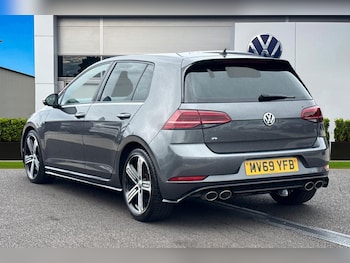 Used Volkswagen Golf 2019 for sale - 75632298: Photo