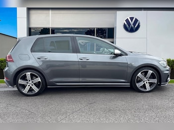 Used Volkswagen Golf 2019 for sale - 75632298: Photo