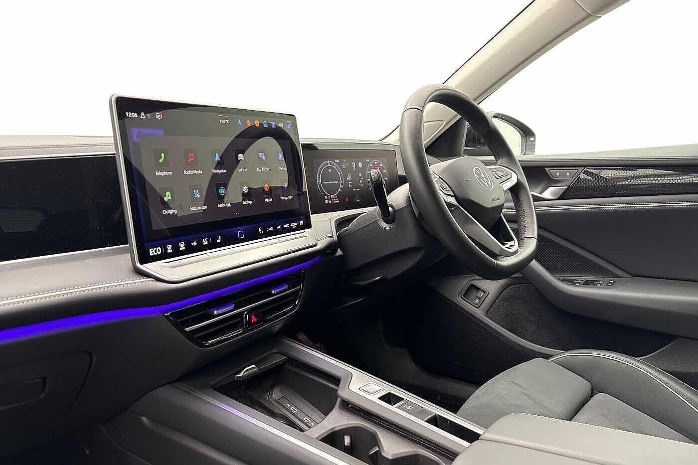 Used Volkswagen Passat 2025 for sale - 78010698: Photo 2