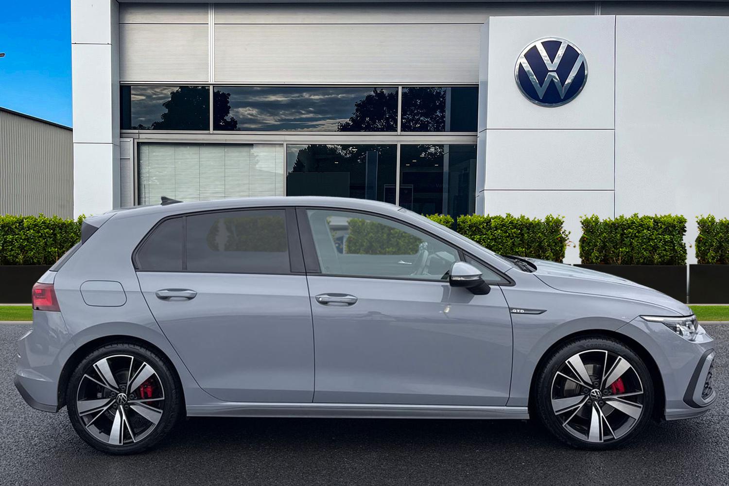 Used Volkswagen Golf 2023 for sale - 77787439: Photo 3