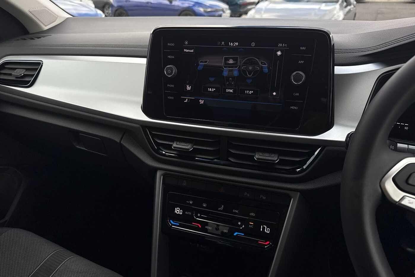 Used Volkswagen T-Roc 2025 for sale - 76346586: Photo 19